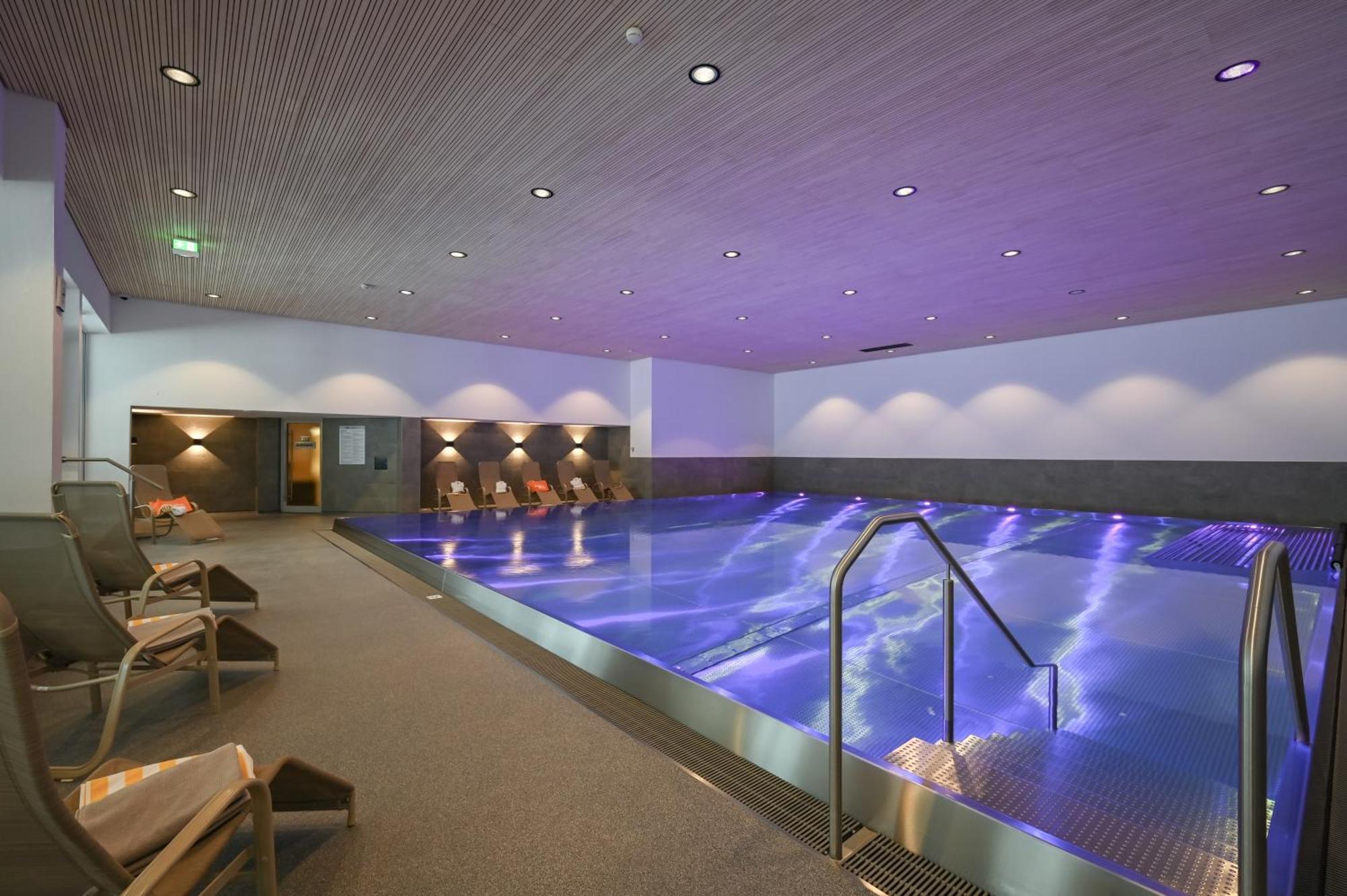 Aparthotel Kleinwalsertal Мителберг Екстериор снимка