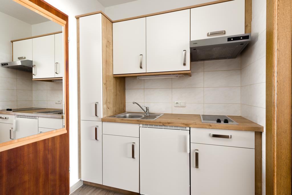Aparthotel Kleinwalsertal Мителберг Екстериор снимка